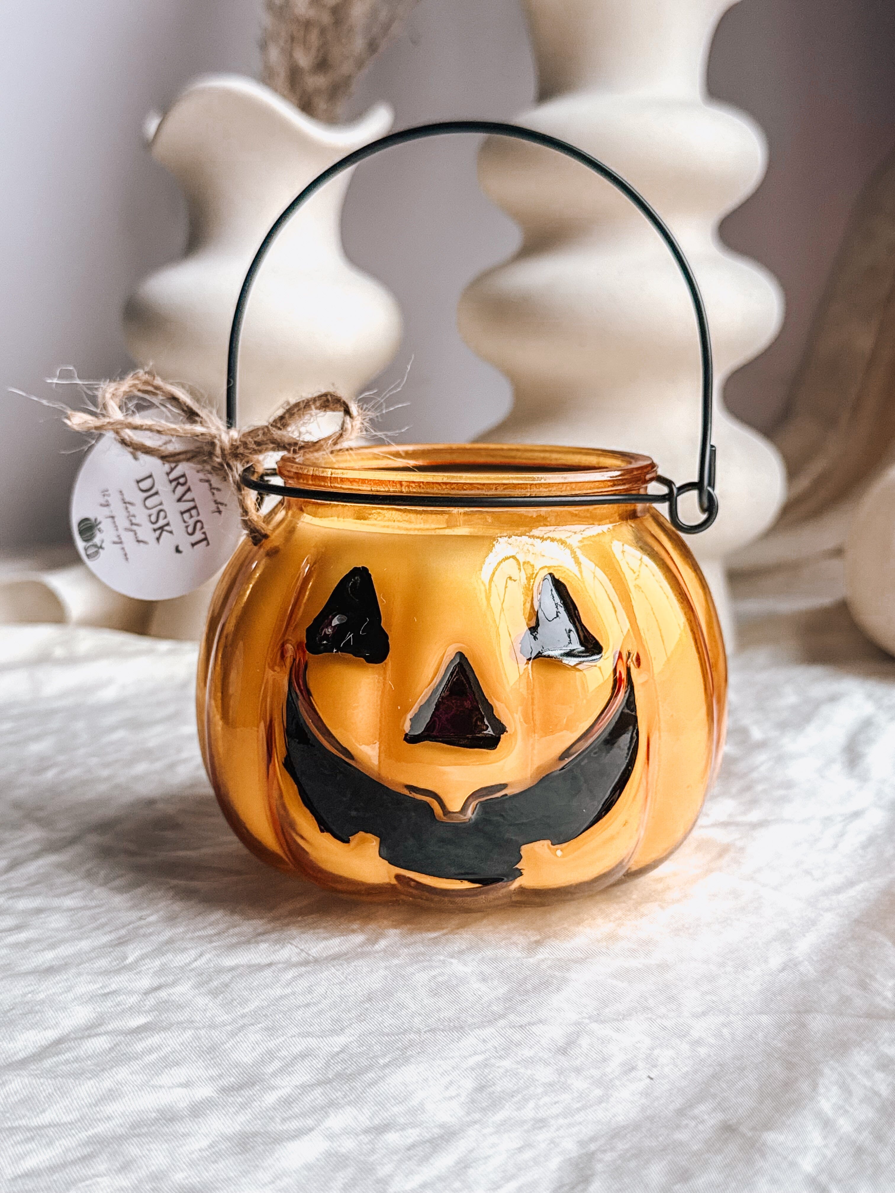 Harvest Dusk Pumpkin Candle – Hand-Poured Soy Jack-o'-Lantern