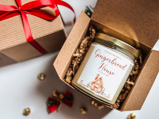 Gingerbread House Candle | Handmade Soy Candle | Toxin Free Candle | Holiday Bakery Scented Candle | Christmas Table Decor | Stocking Stuffer Thegiftgalashop 