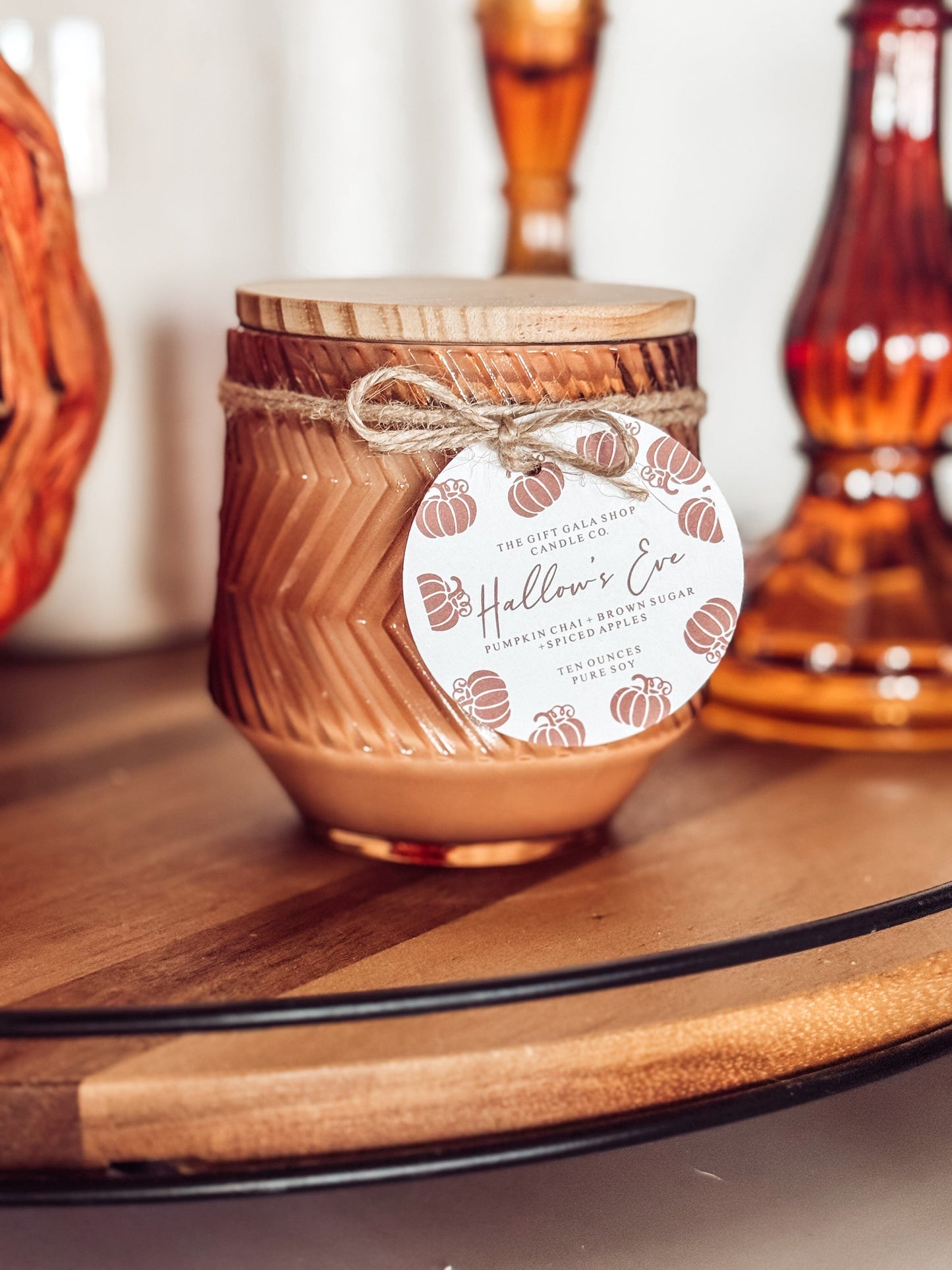 Mocha Geometric Ribbed Candle with Bamboo Lid | Soy Candle | Cozy Autumn & Halloween Home Decor | Non-Toxic The Gift Gala Shop Candle Co. 
