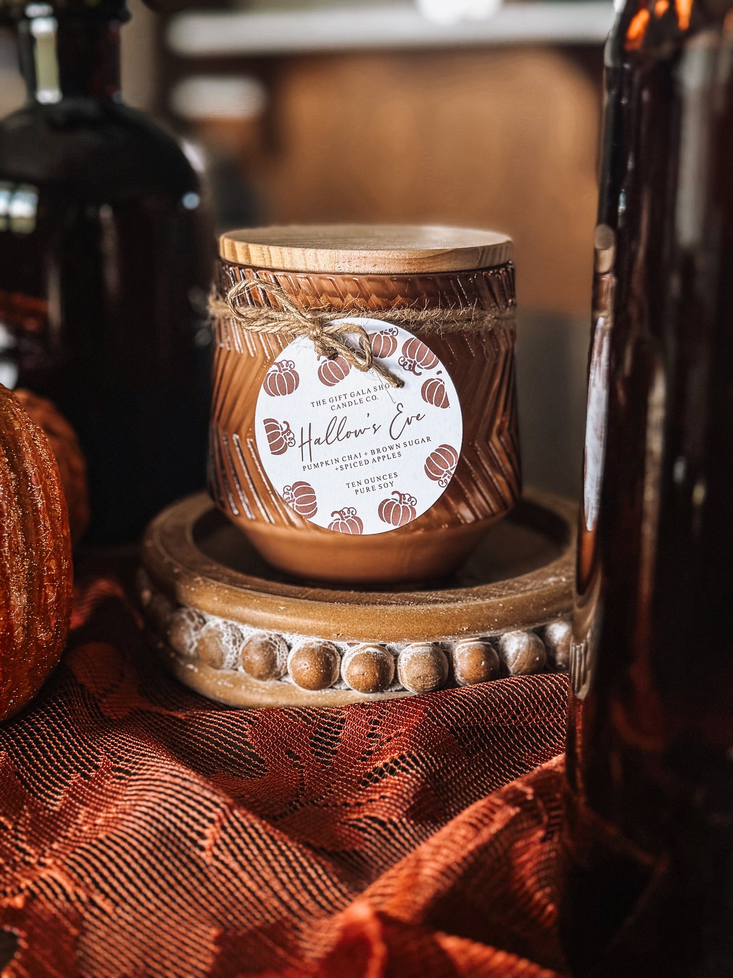 Mocha Geometric Ribbed Candle with Bamboo Lid | Soy Candle | Cozy Autumn & Halloween Home Decor | Non-Toxic The Gift Gala Shop Candle Co. 