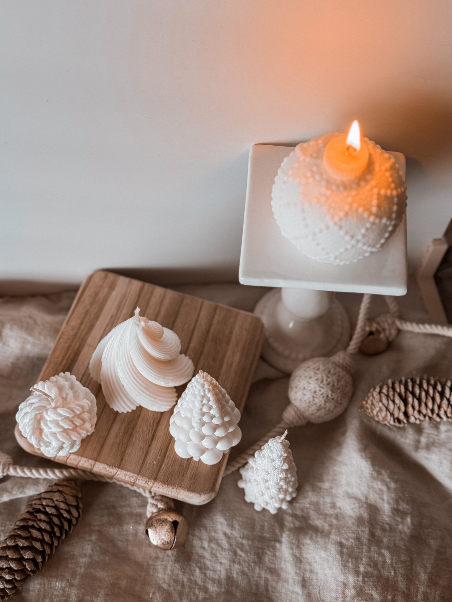 The Cozy Knot | Winter Wonder Soy Candle Collection Thegiftgalashop 