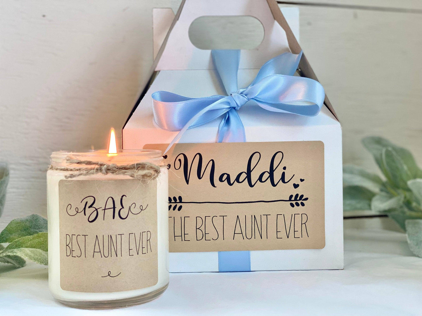 Best Aunt Ever Gift Box | Personalized Aunt Candle Thegiftgalashop 